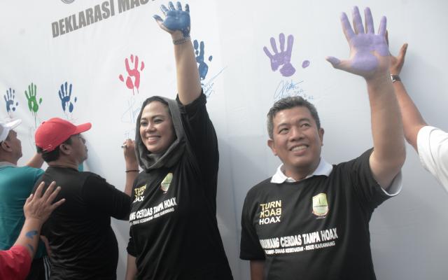 Deklarasi Masyarakat Karawang Anti Hoax | Situs Resmi - Pemerintah
